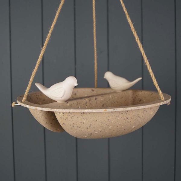 Earthy Straw Hanging Bird Bath and Feeder (27cm)