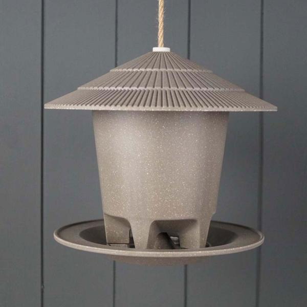 Earthy Deluxe Hexagonal Bird Feeder - Chaff (21.6cm)