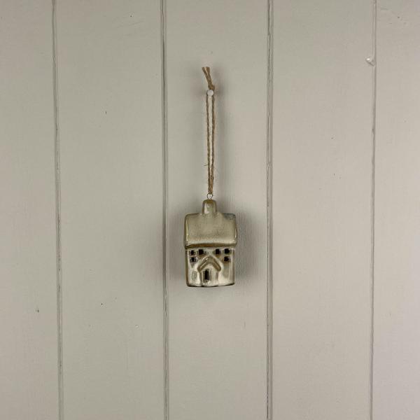 Beige Mottle Ceramic Hanging House Decoration L4.5xD3.5xH7cm Weight-83g
