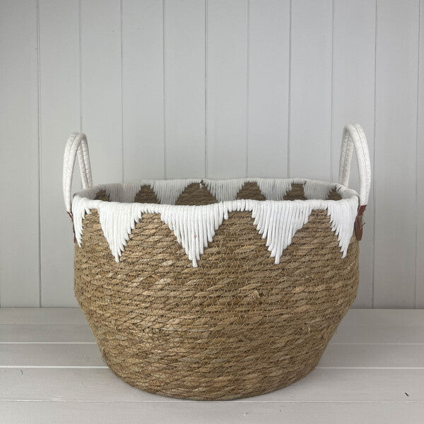 Rattan Lantern D20x15cm H46cm Weight-1294g
