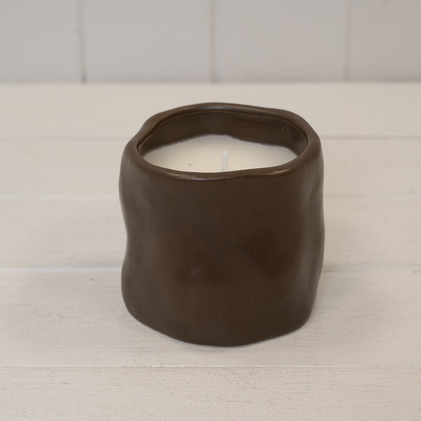 Timeless Black Sculpted Candle