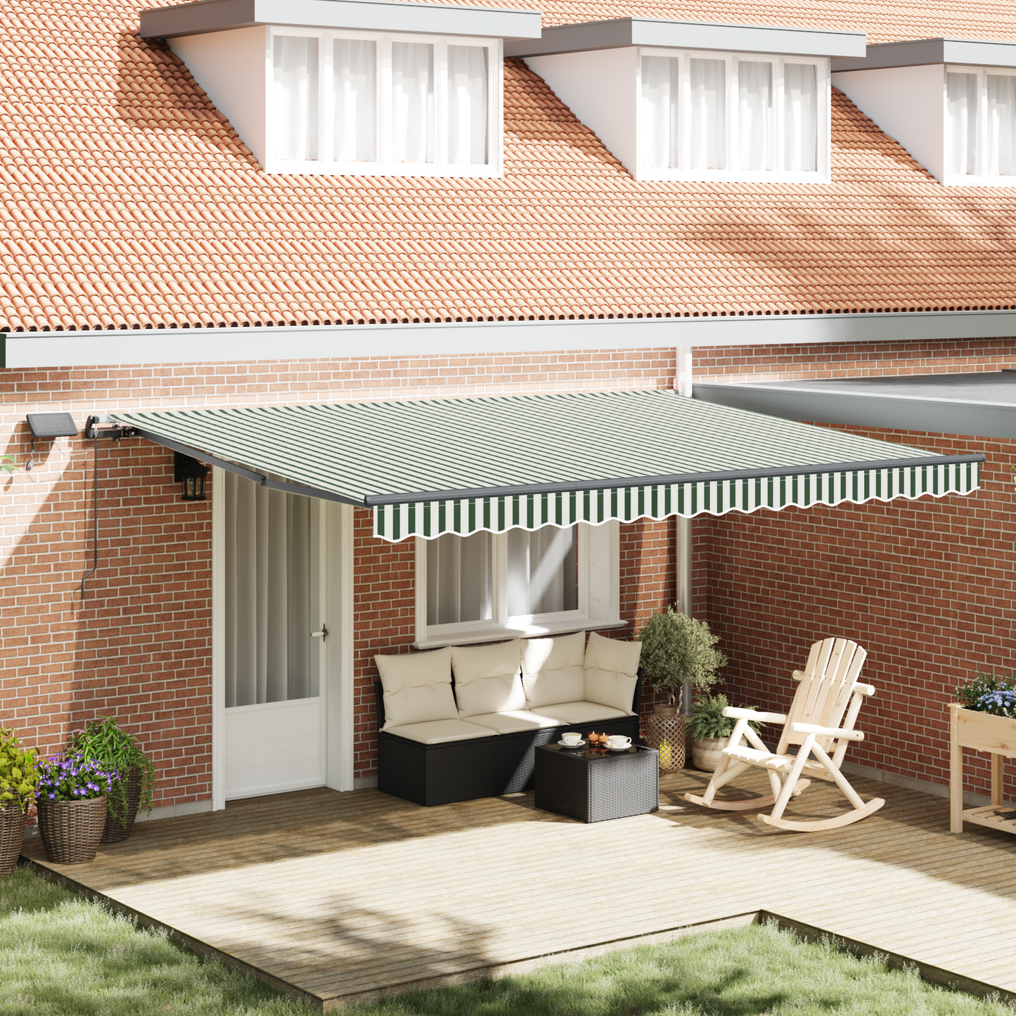 Retractable Awning Green and White 450 x 300 cm