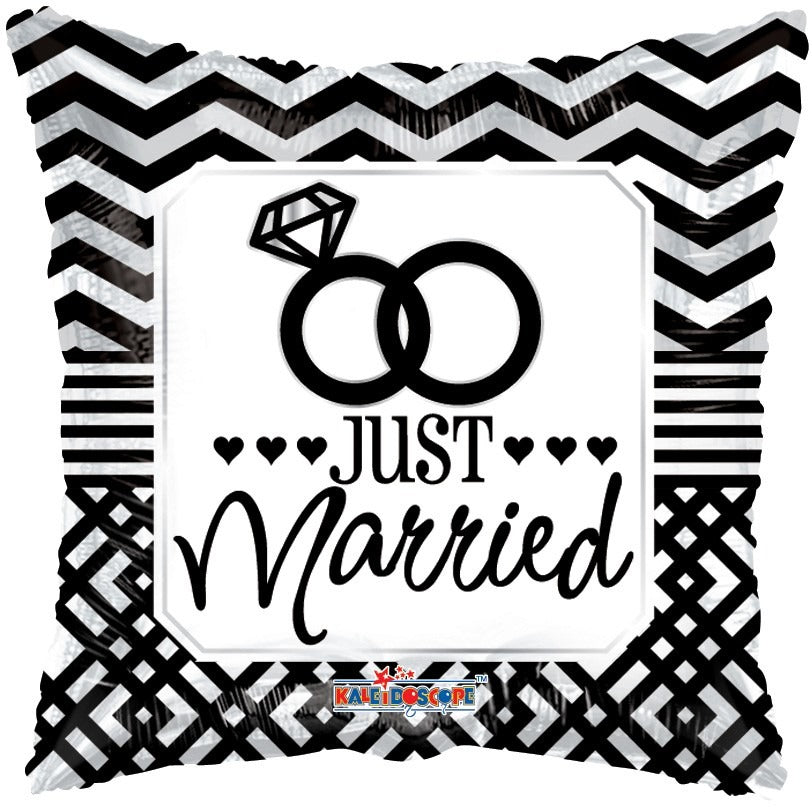 18" Just Married Pillow Balloon