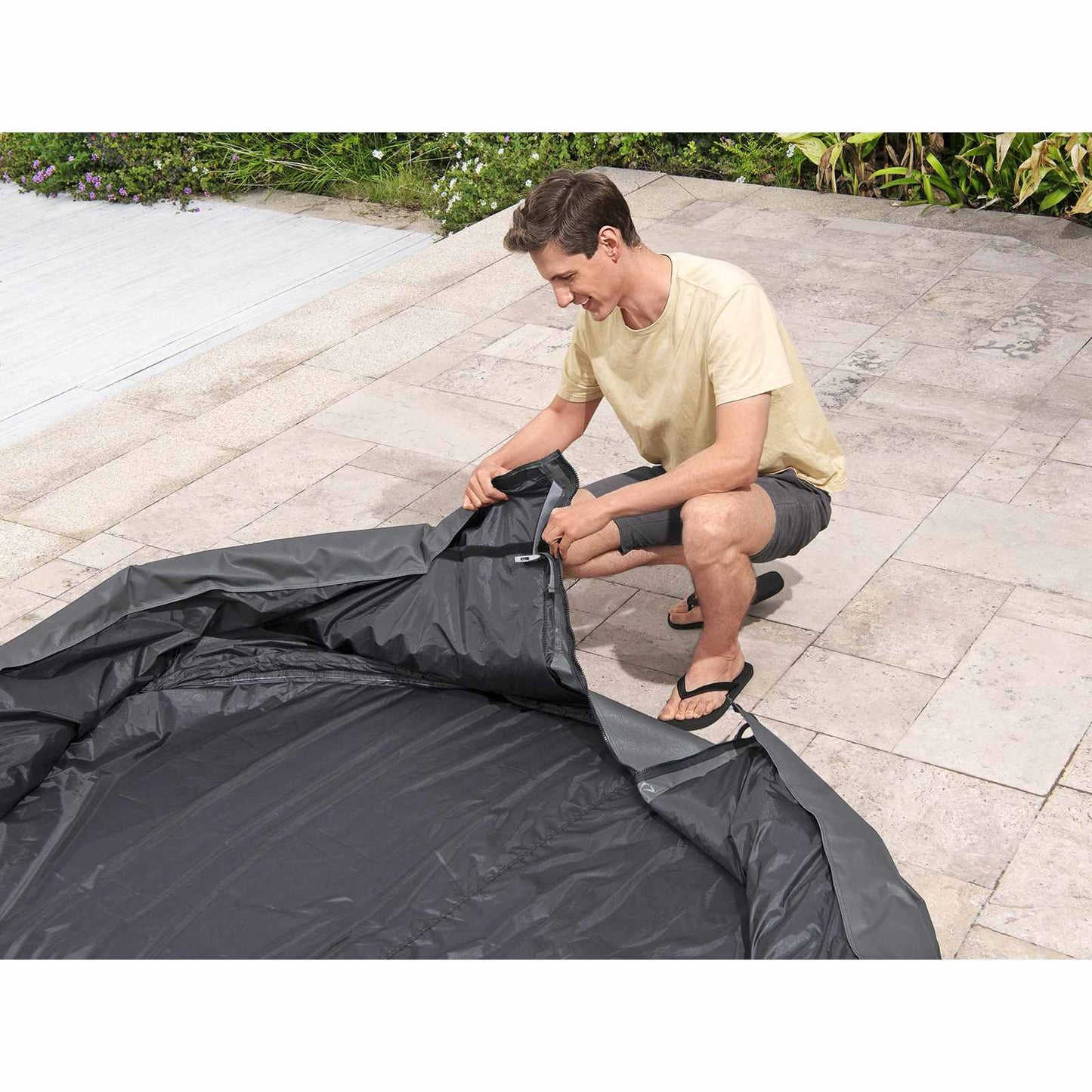 Cover PVC and POM Grey