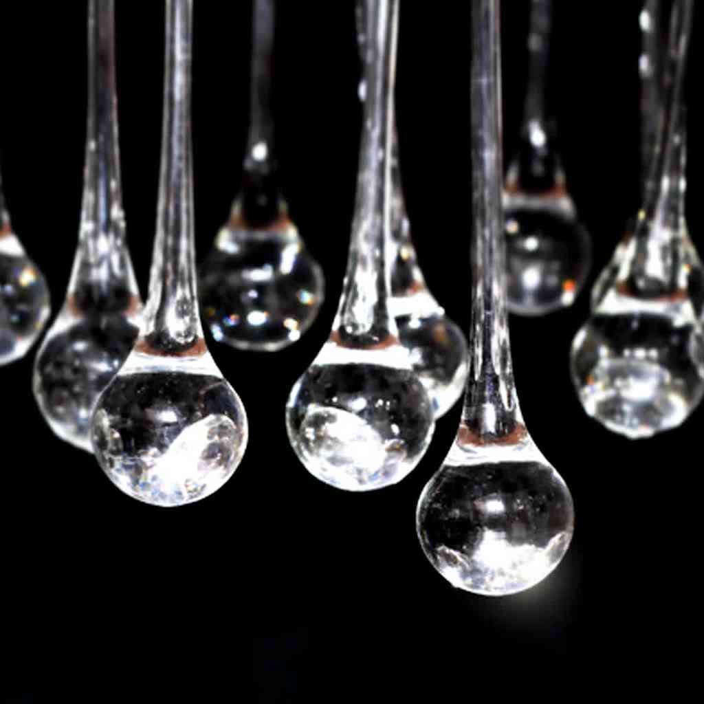 Chandelier with 85 Crystals White