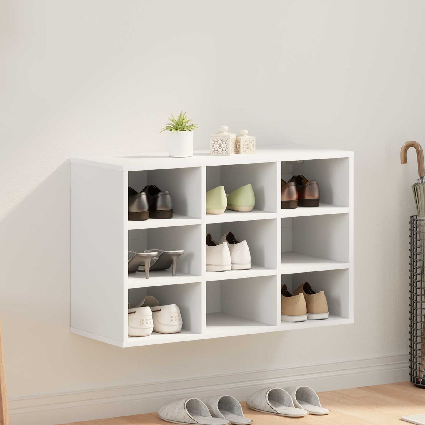 Shoe Cabinet with Shelf White 77.5 x 30 x 51 cm Engineered Wood