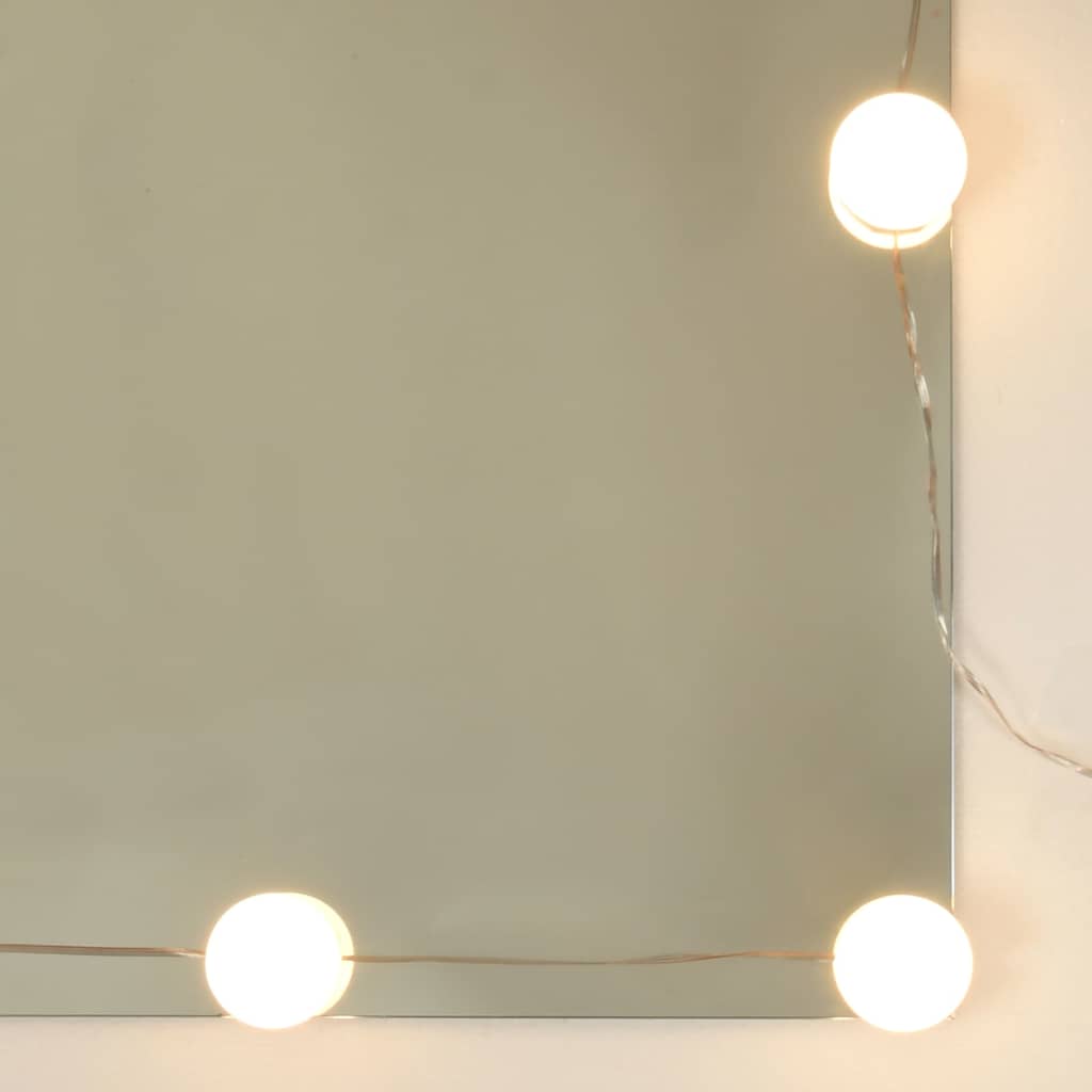 Mirror Cabinet with LED Smoked Oak 60x31,5x62 cm
