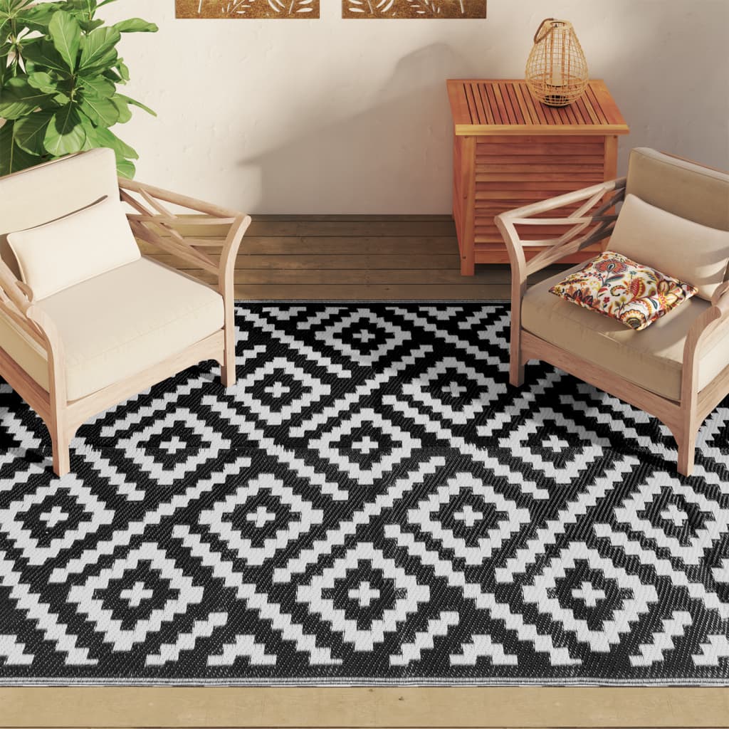 vidaXL Outdoor Carpet White and Black 160x230 cm PP