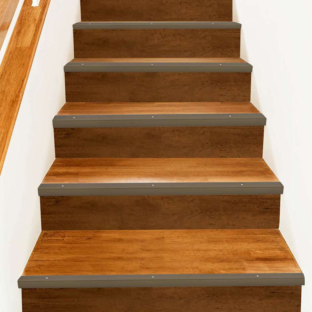 Stair Nosings 10 pcs Brown 67 x 3 x 2 cm Aluminium