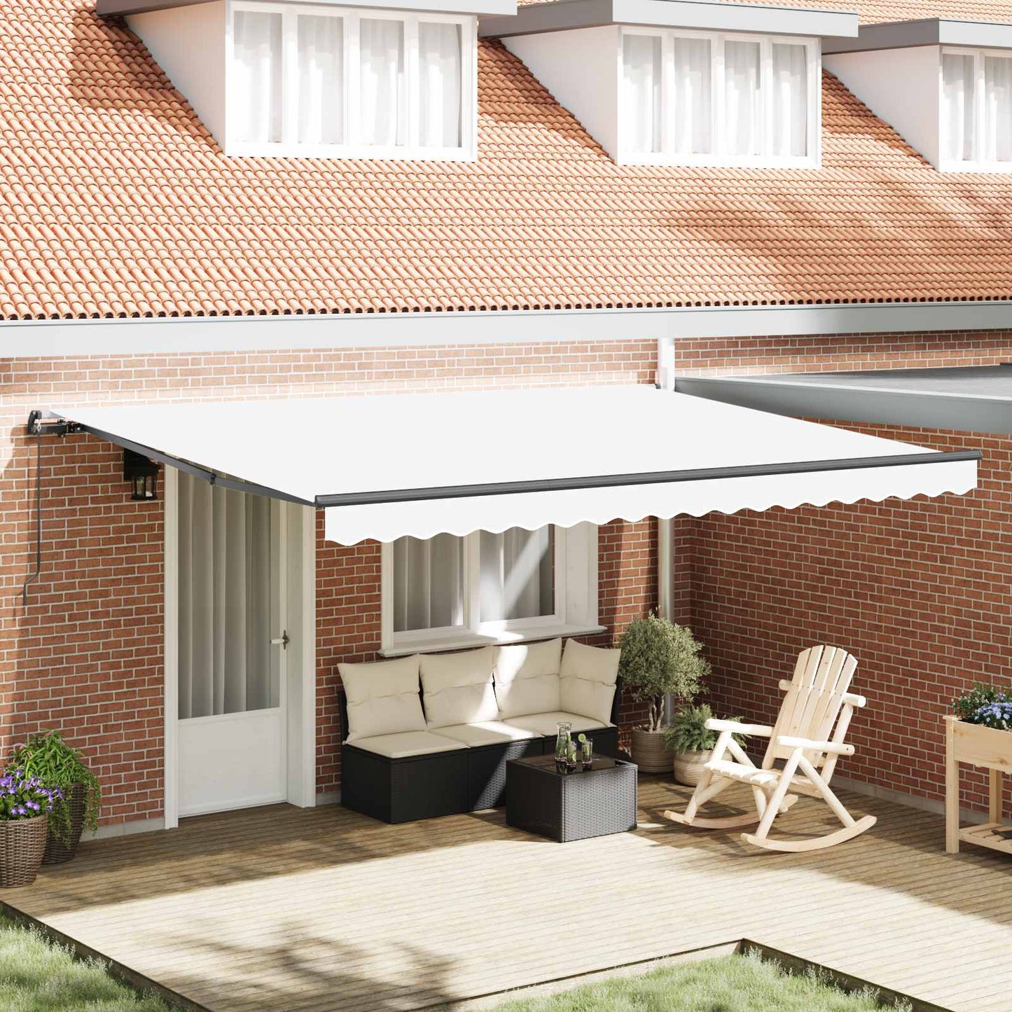 Retractable Awning White 450 x 300 cm Polyester and Aluminium