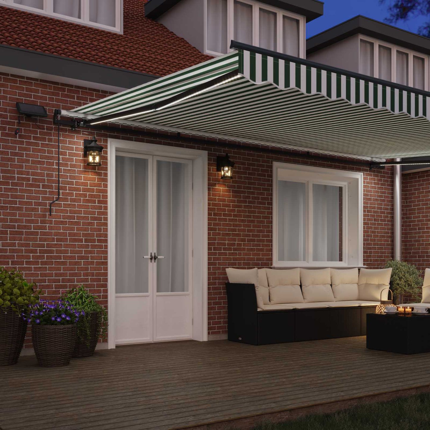 Retractable Awning Green and white 500 x 300 cm Fabric