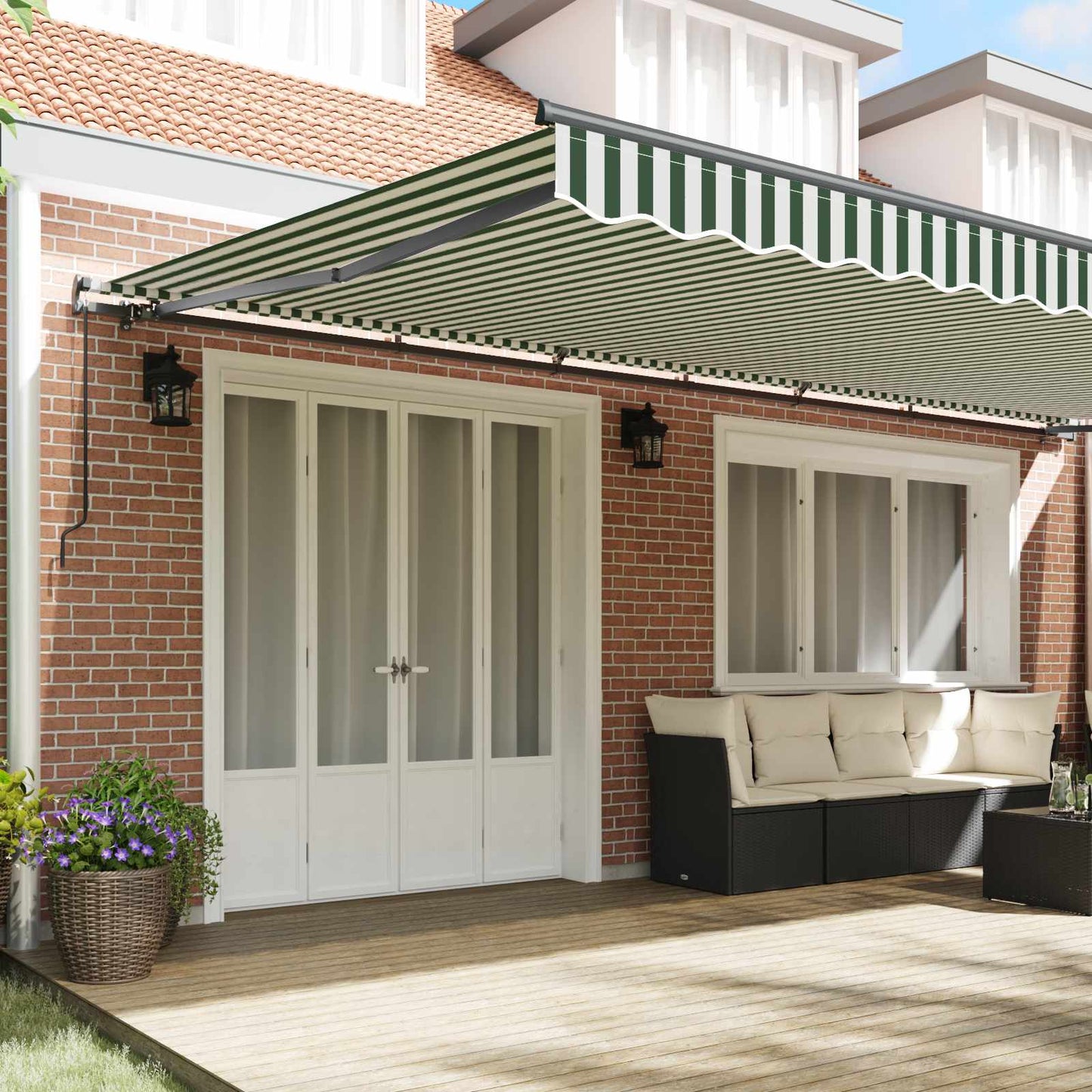 Retractable Awning Green and White 600 x 300 cm