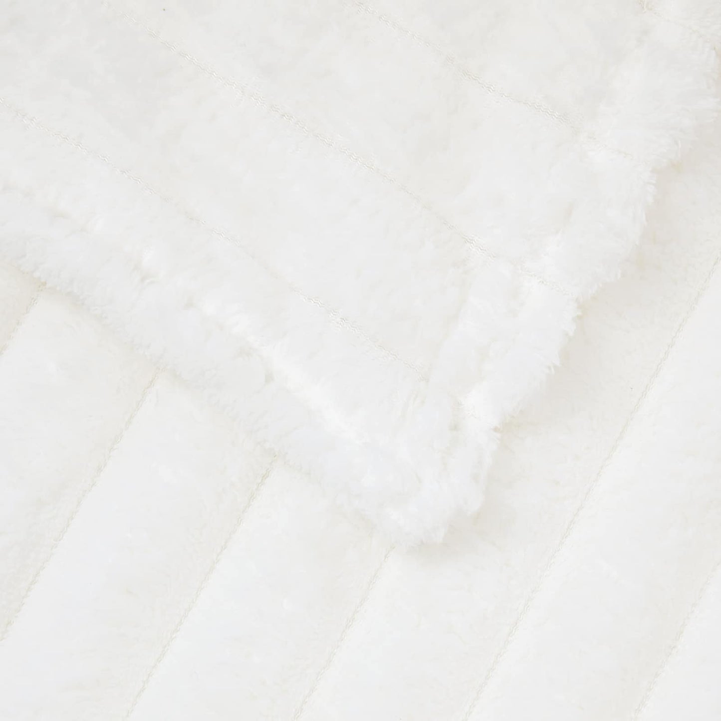 Throw Blankets 6 pcs White 240 x 220 cm Fleece
