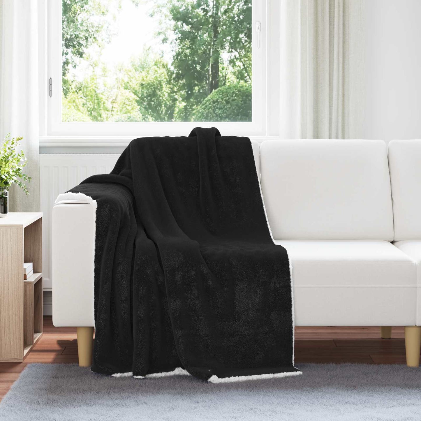 Throw Blanket Black 130 x 150 cm Fleece
