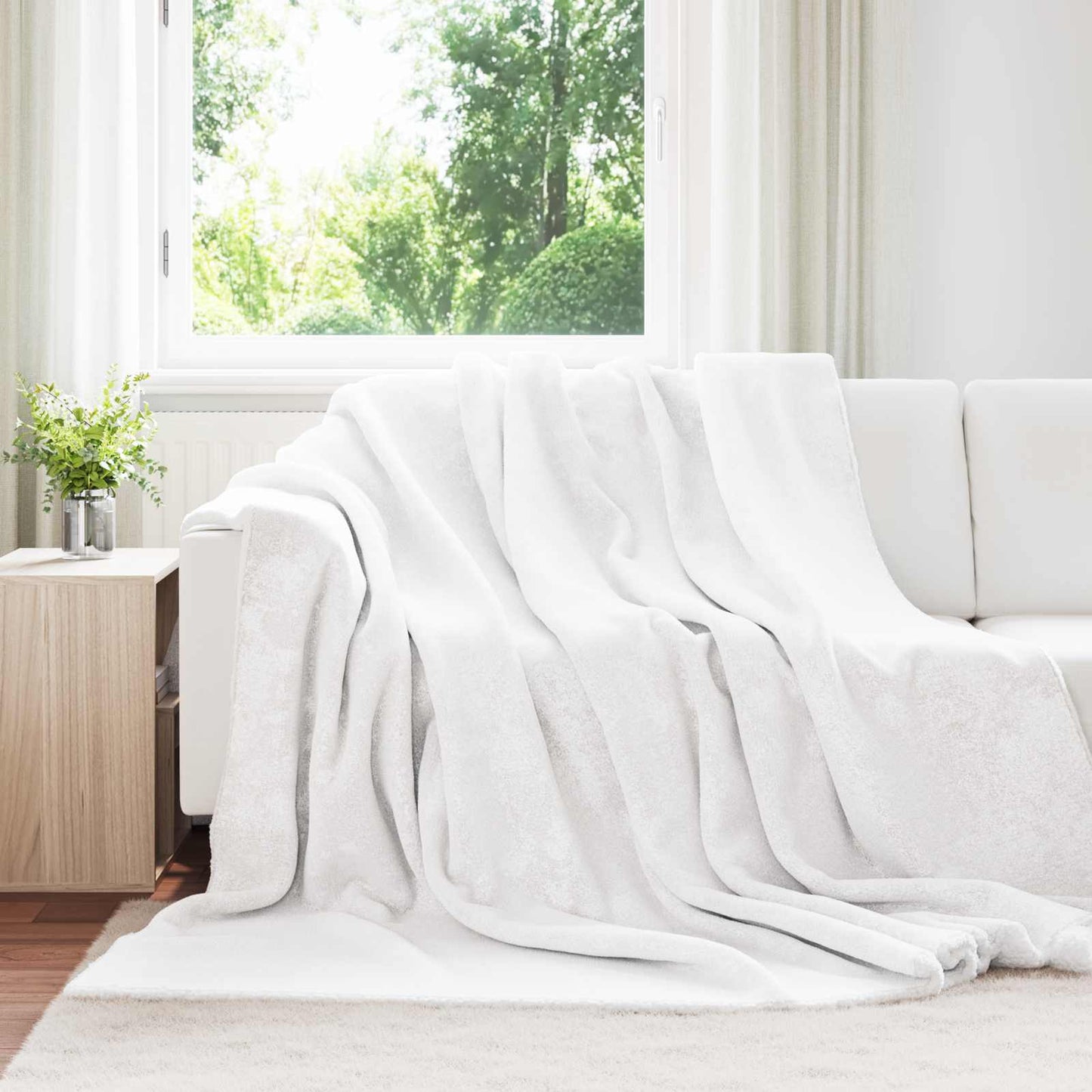Throw Blanket White 220 x 240 cm Fleece