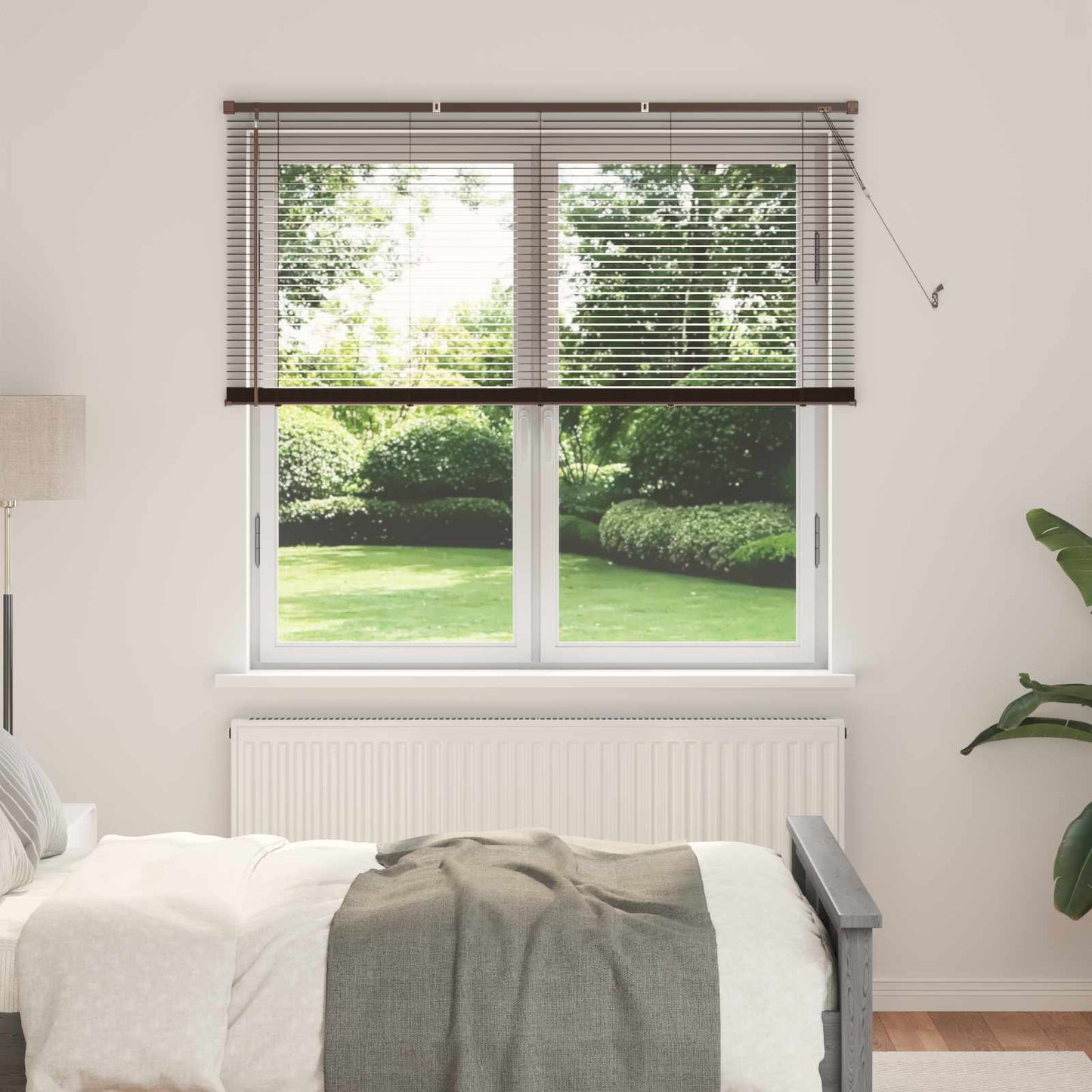 Venetian Blind Dark Brown with Pattern 150 x 130 cm PVC