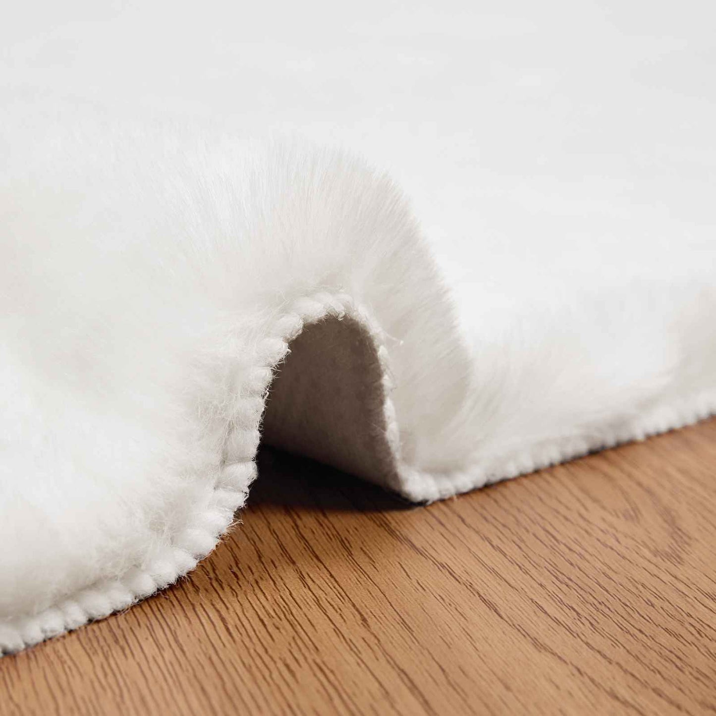 Anti-Slip Faux Rabbit Fur Rug OLITE White 100 x 200 cm