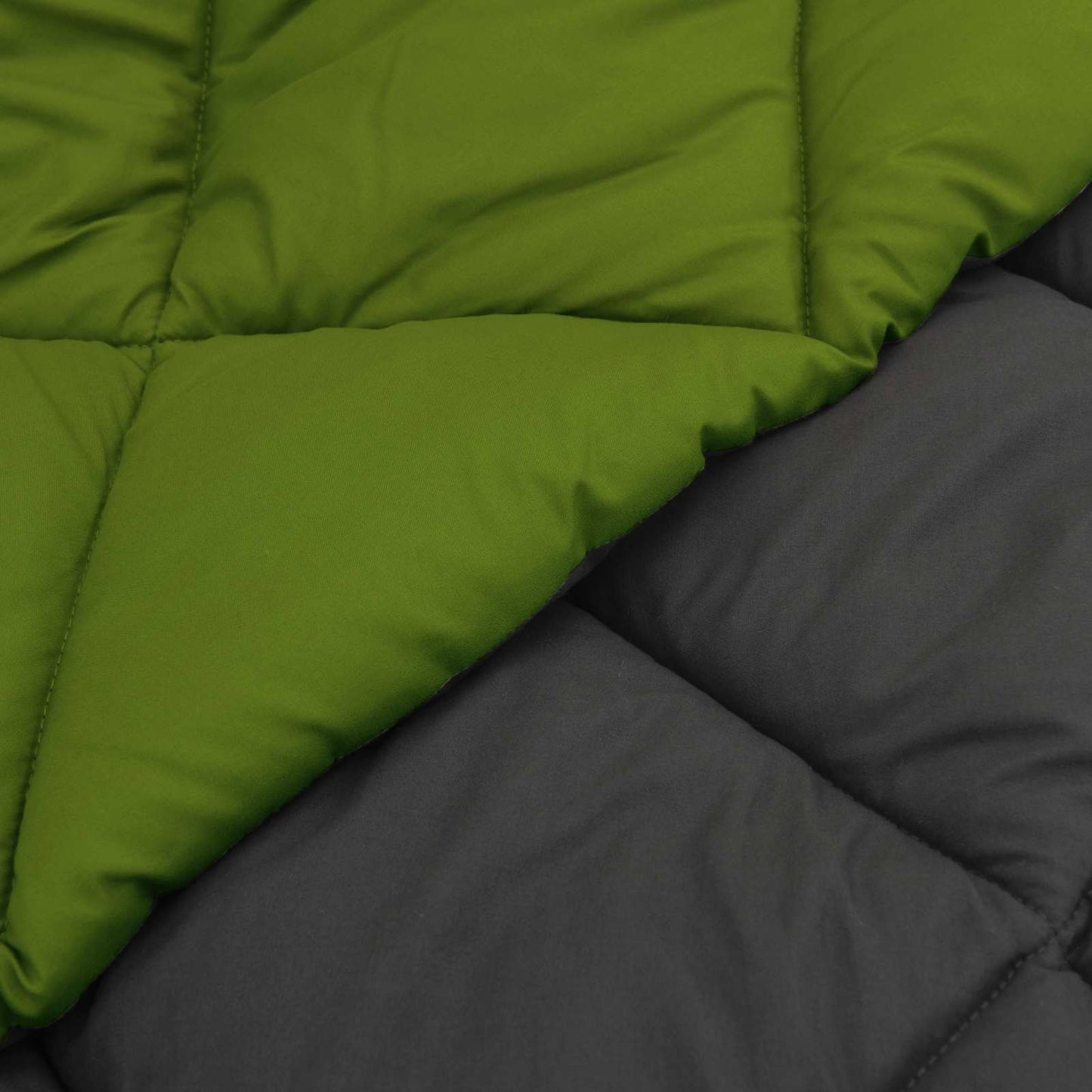 Full Year Duvet Green and Anthracite 220 x 260 cm Microfiber