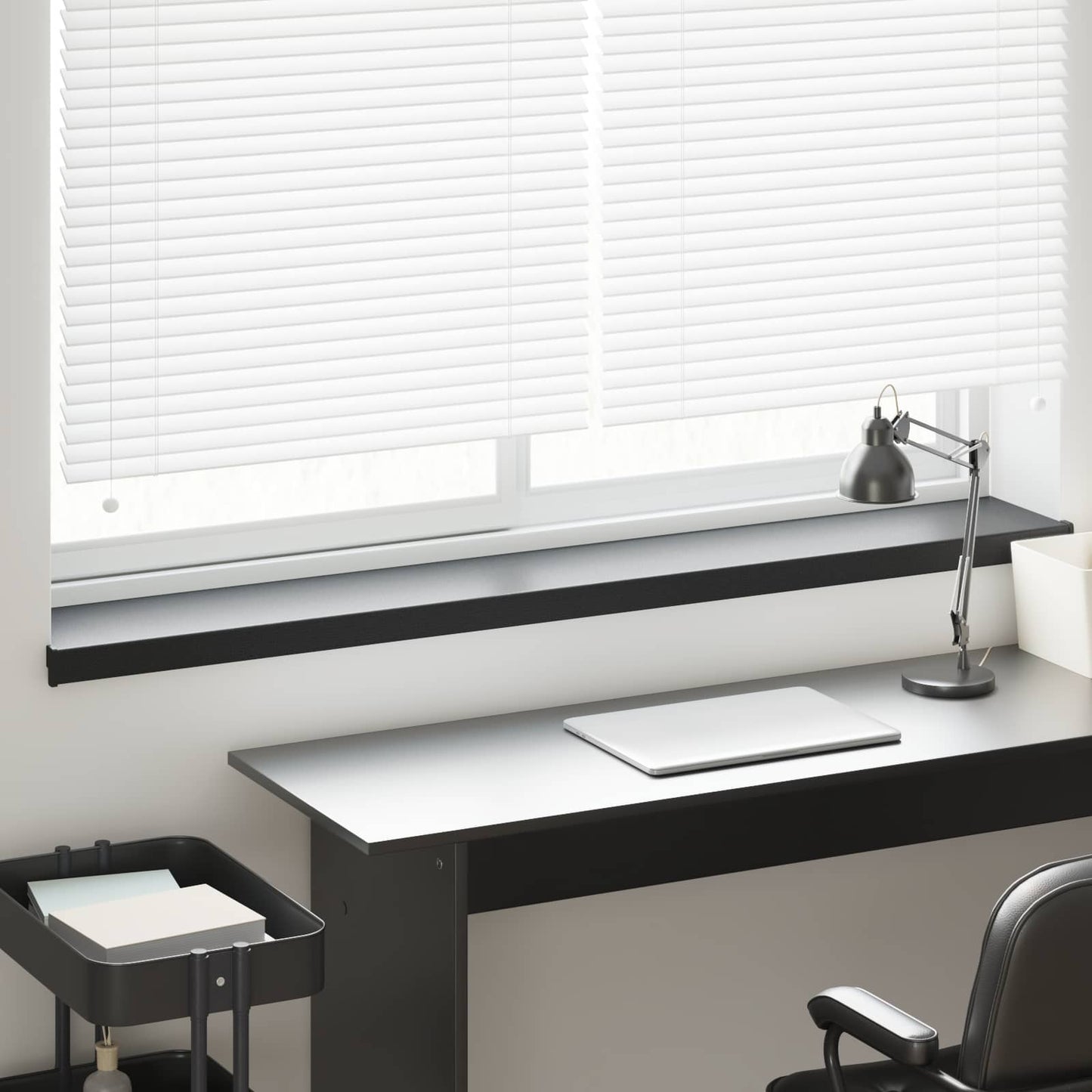Window Sill Black with wood grain 140 x 25 x 4.5 cm PVC