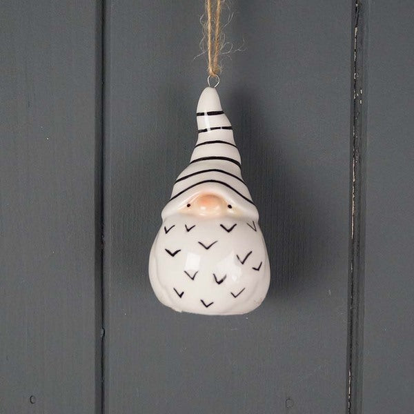 Red and White Ceramic Santa L4xD3.8xH7.5cm