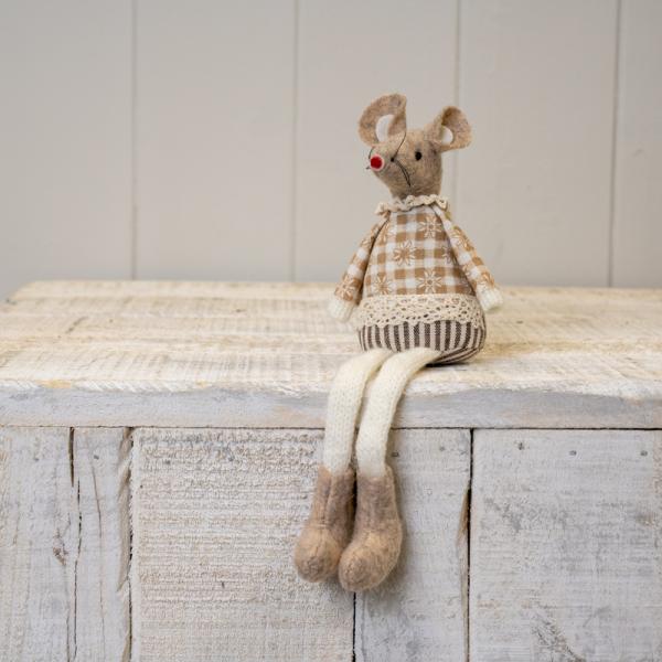 Pink Fabric Sitting Mouse with Lace Detail