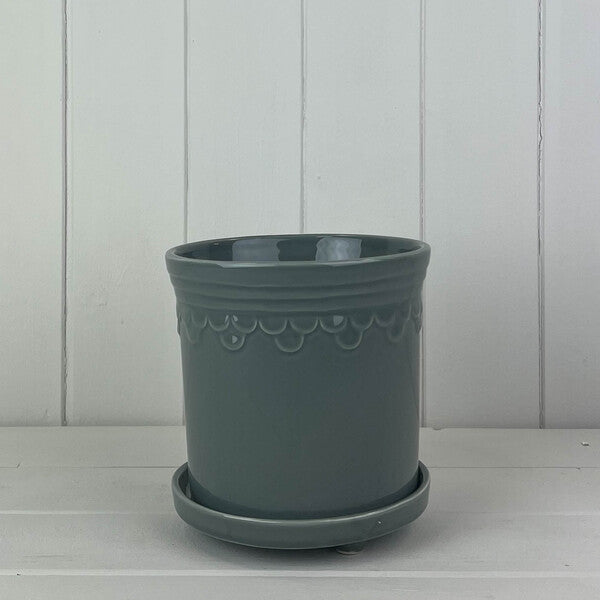 White Saucer Pot D14.5cm H13cm  Weight-785g