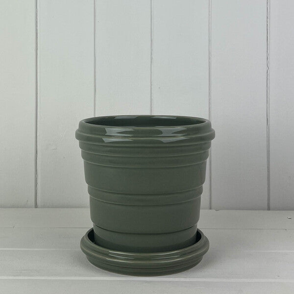 White Ribbed Ceramic Pot and Saucer D16cm H14.5cm  Weight-870g