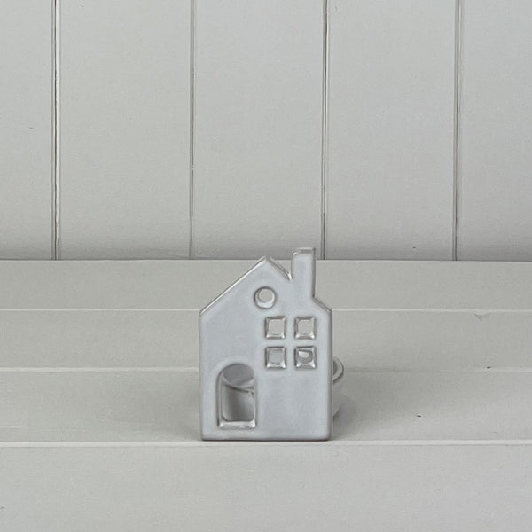 White Ceramic House Ornament with LED L12.2xD11xH23.8cm  Weight-379g