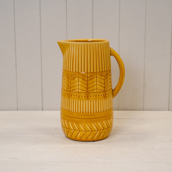 White Ceramic Vase (17.5cm) T(ext)11.5 x 6.5 x B14 x 6.5 x H17.5cm